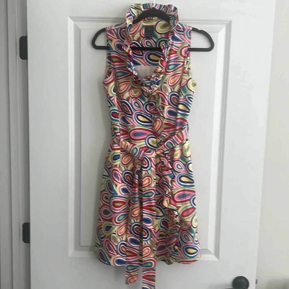 Melly M Riverside Ruffle Printed Wrap Dress Size - 6 - Picture 2 of 16